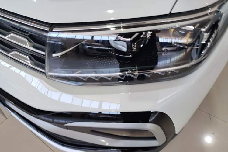 Used Volkswagen T-Cross 2019 280TSI DSG Comfort Edition Left Front Headlight