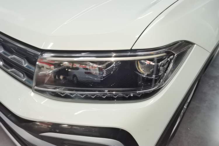 Used Volkswagen T-Cross 2019 1.5L Automatic Comfort Edition Left Front Headlight