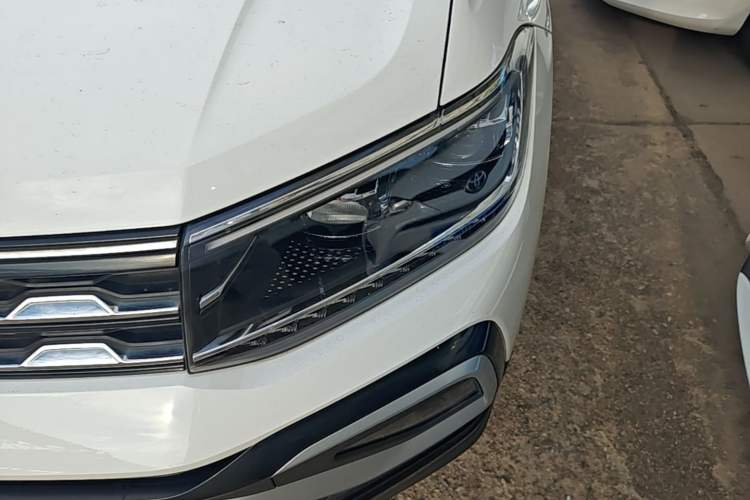 Used Volkswagen T-Cross 2019 1.5L Automatic Comfort Edition Left Front Headlight