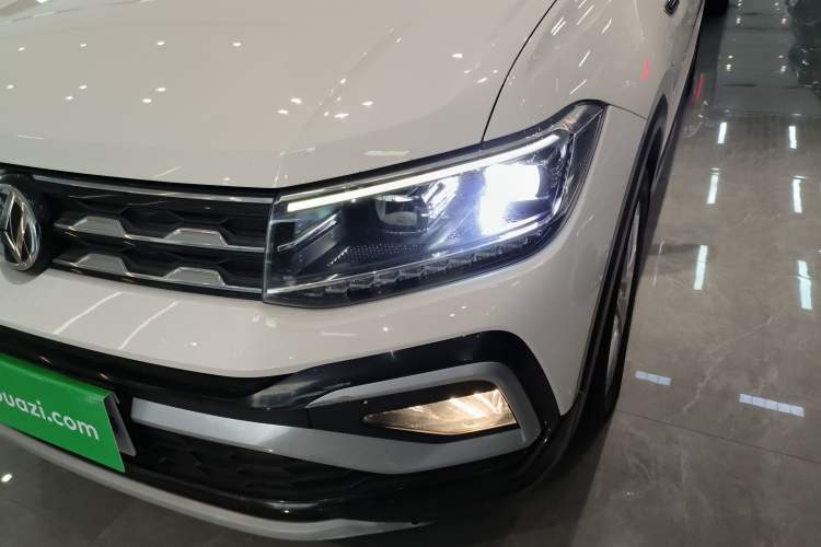 Used Volkswagen T-Cross 2019 1.5L Automatic Comfort Edition Left Front Headlight