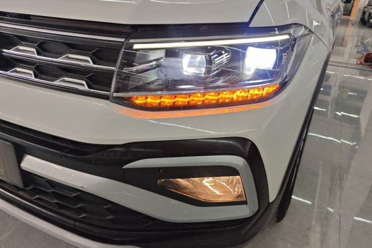 Used Volkswagen T-Cross 2019 280TSI DSG Comfort Edition Left Front Headlight
