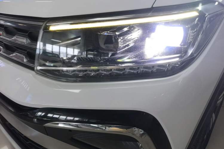 Used Volkswagen T-Cross 2019 280TSI DSG Luxury Edition Left Front Headlight