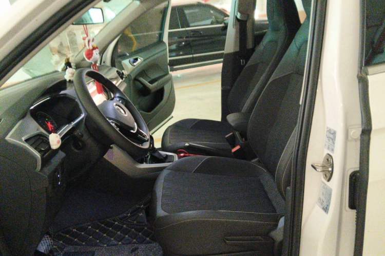 Used Volkswagen T-Cross 2019 280TSI DSG Comfort Edition Left Front Seat
