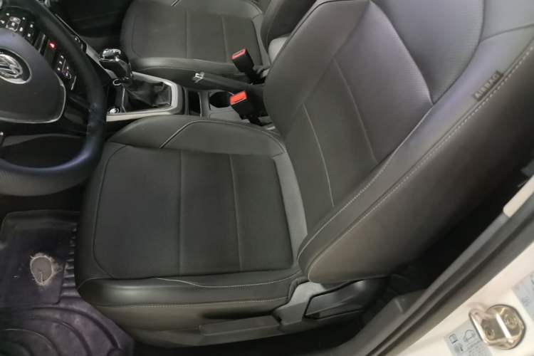 Used Volkswagen T-Cross 2019 280TSI DSG Luxury Edition Left Front Seat