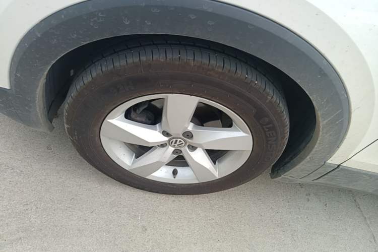 Used Volkswagen T-Cross 2019 1.5L Automatic Fashion Edition Left Front Wheel Hub