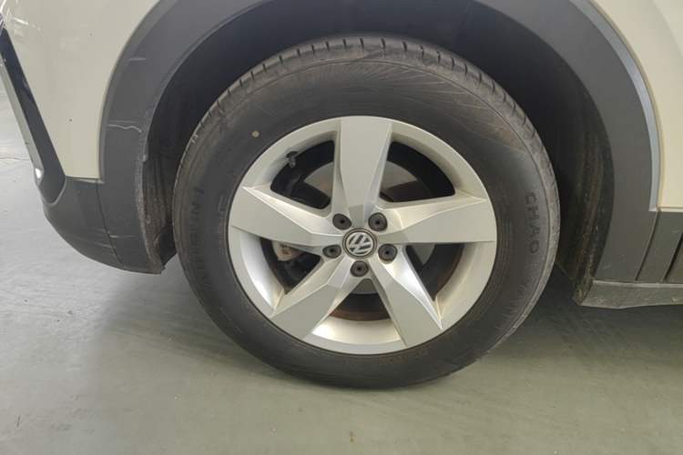 Used Volkswagen T-Cross 2019 1.5L Automatic Fashion Edition Left Front Wheel Hub