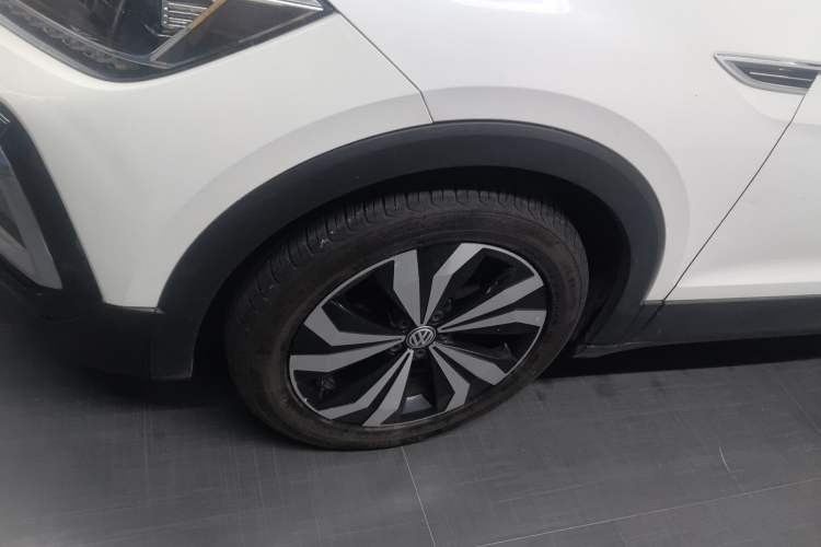 Used Volkswagen T-Cross 2019 280TSI DSG Luxury Edition Left Front Wheel Hub