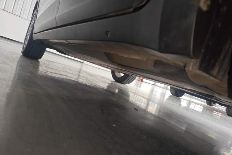 Used Volkswagen T-Cross 2019 1.5L Automatic Comfort Edition Left Side Sill