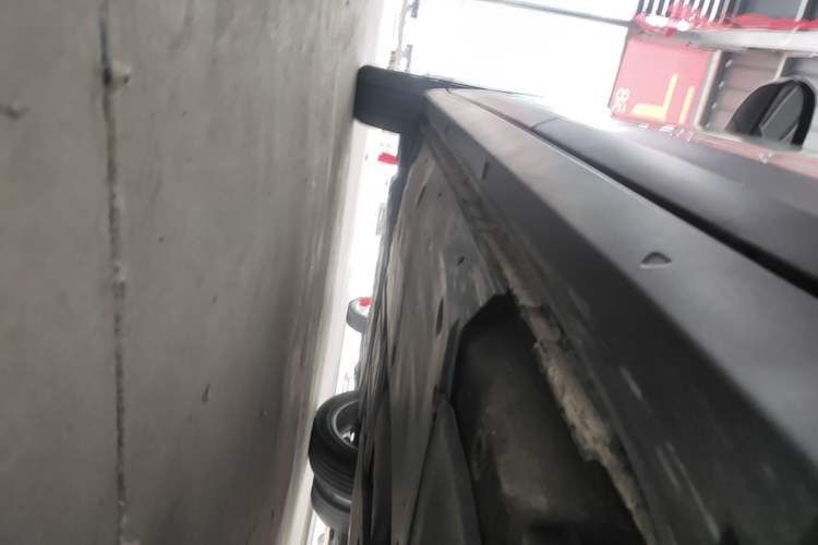 Used Volkswagen T-Cross 2019 280TSI DSG Comfort Edition Left Side Sill