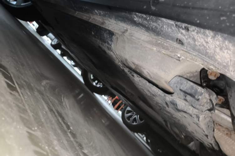 Used Volkswagen T-Cross 2019 280TSI DSG Comfort Edition Left Side Sill