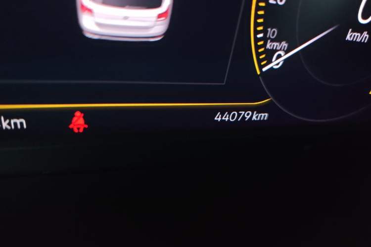 Used Volkswagen T-Cross 2019 280TSI DSG Luxury Edition Odometer Close Up
