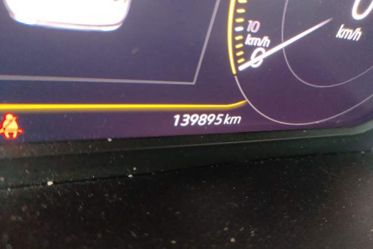 Used Volkswagen T-Cross 2019 280TSI DSG Luxury Edition Odometer Close Up