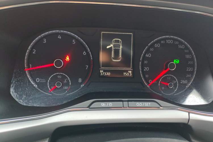 Used Volkswagen T-Cross 2019 280TSI DSG Comfort Edition Odometer Close Up