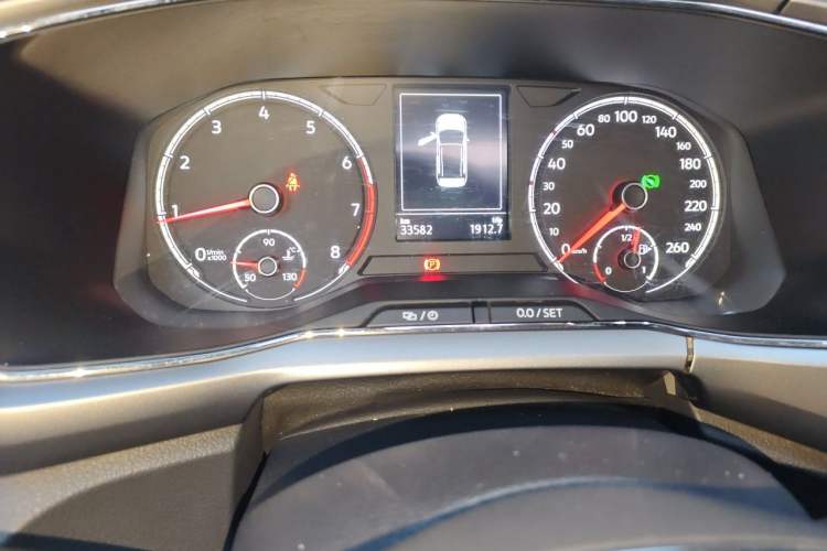 Used Volkswagen T-Cross 2019 280TSI DSG Comfort Edition Odometer Close Up