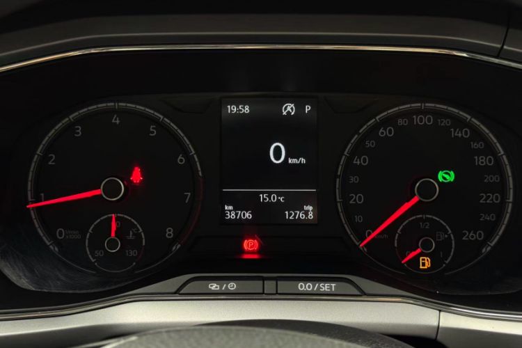 Used Volkswagen T-Cross 2019 280TSI DSG Comfort Edition Odometer Close Up