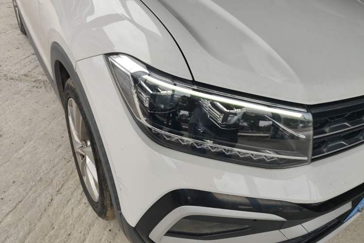 Used Volkswagen T-Cross 2019 1.5L Automatic Comfort Edition Right Front Headlight