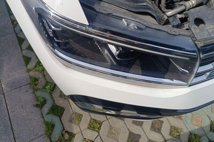Used Volkswagen T-Cross 2019 280TSI DSG Luxury Edition Right Front Headlight