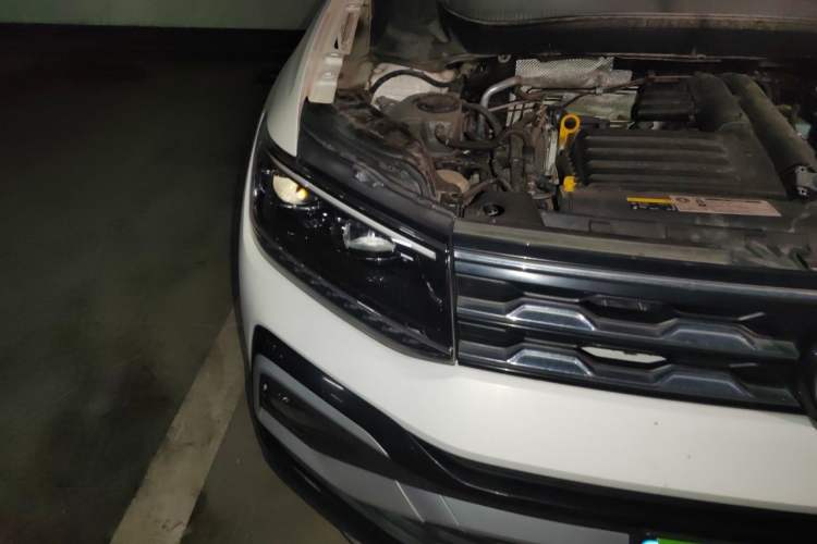 Used Volkswagen T-Cross 2019 280TSI DSG Comfort Edition Right Front Headlight