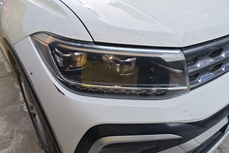 Used Volkswagen T-Cross 2019 280TSI DSG Comfort Edition Right Front Headlight