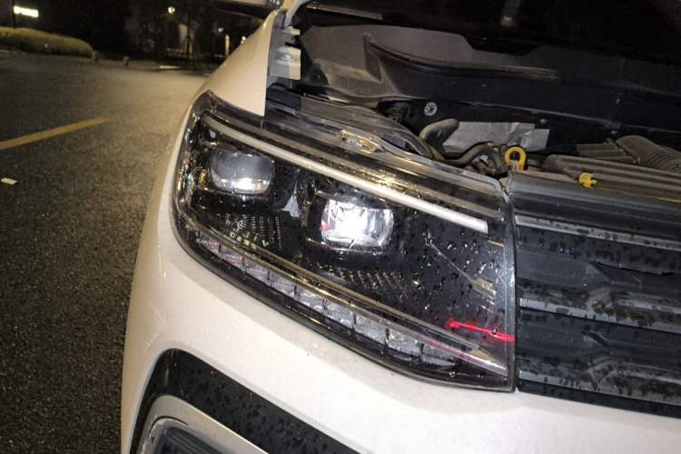 Used Volkswagen T-Cross 2019 280TSI DSG Comfort Edition Right Front Headlight