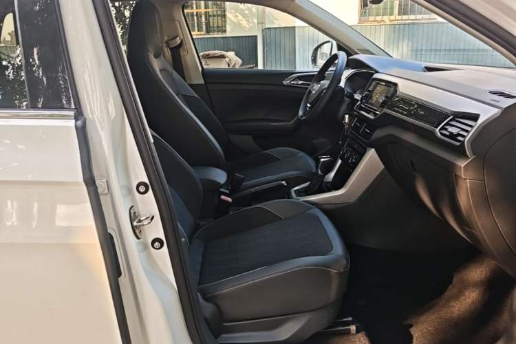 Used Volkswagen T-Cross 2019 1.5L Automatic Comfort Edition Right Front Seat
