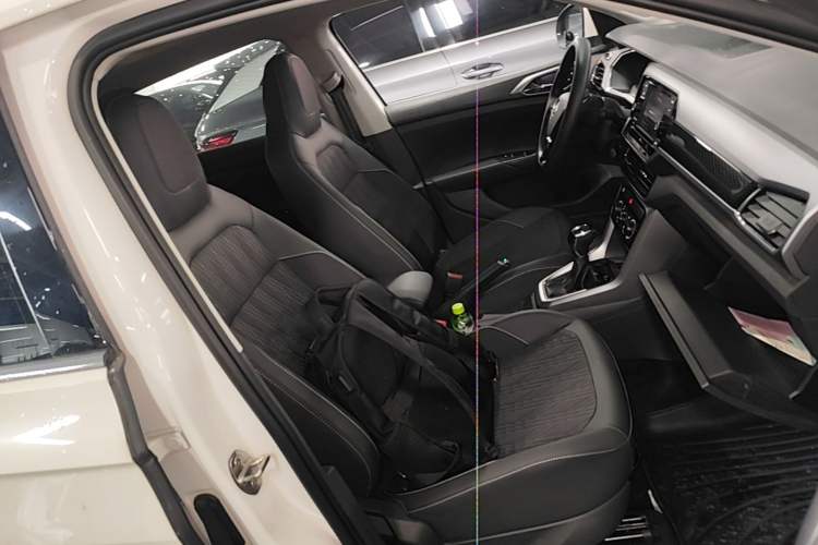 Used Volkswagen T-Cross 2019 1.5L Automatic Comfort Edition Right Front Seat
