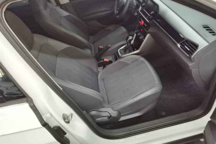 Used Volkswagen T-Cross 2019 1.5L Automatic Comfort Edition Right Front Seat