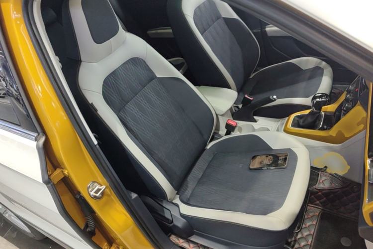 Used Volkswagen T-Cross 2019 280TSI DSG Comfort Edition Right Front Seat
