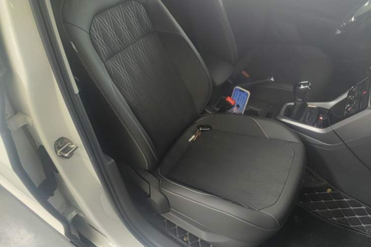 Used Volkswagen T-Cross 2019 1.5L Automatic Comfort Edition Right Front Seat
