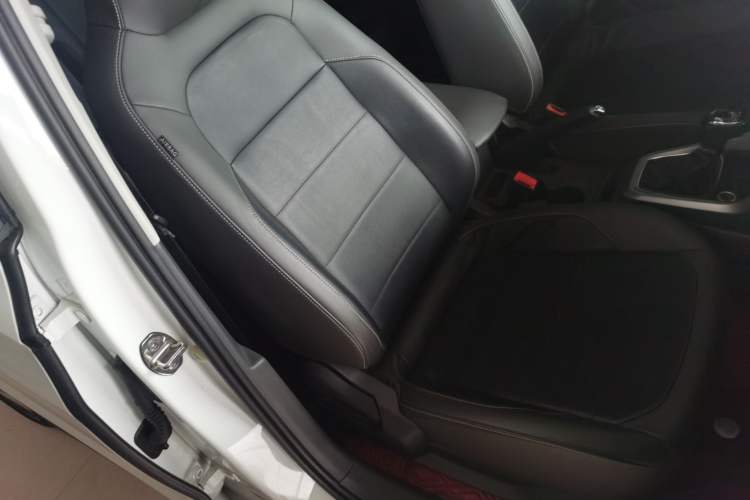 Used Volkswagen T-Cross 2019 280TSI DSG Comfort Edition Right Front Seat