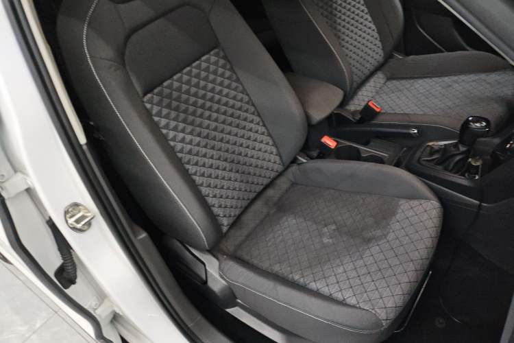 Used Volkswagen T-Cross 2019 1.5L Automatic Fashion Edition Right Front Seat