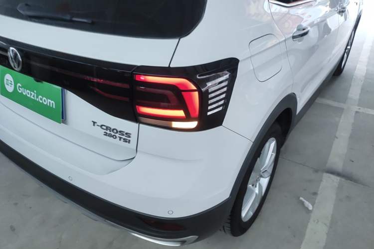 Used Volkswagen T-Cross 2019 280TSI DSG Comfort Edition Right Rear Taillight