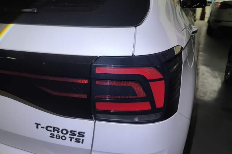 Used Volkswagen T-Cross 2019 280TSI DSG Comfort Edition Right Rear Taillight