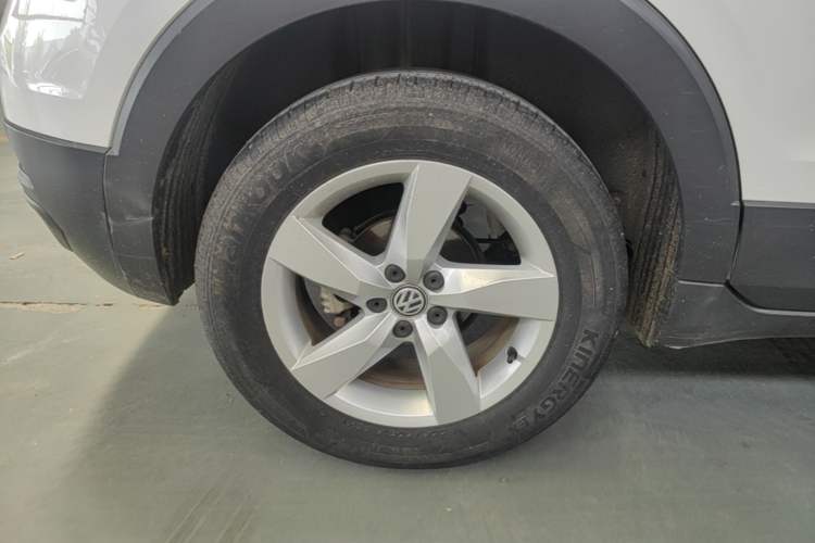 Used Volkswagen T-Cross 2019 1.5L Automatic Fashion Edition Right Rear Wheel Hub