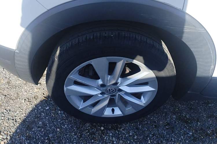 Used Volkswagen T-Cross 2019 280TSI DSG Comfort Edition Right Rear Wheel Hub