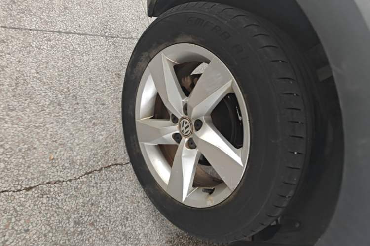Used Volkswagen T-Cross 2019 1.5L Automatic Fashion Edition Right Rear Wheel Hub
