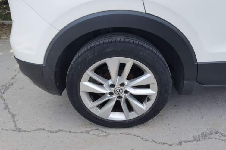 Used Volkswagen T-Cross 2019 280TSI DSG Comfort Edition Right Rear Wheel Hub