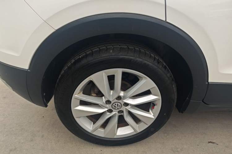 Used Volkswagen T-Cross 2019 280TSI DSG Comfort Edition Right Rear Wheel Hub