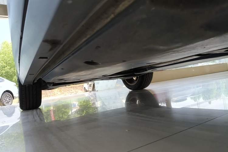 Used Volkswagen T-Cross 2019 1.5L Automatic Comfort Edition Right Side Sill