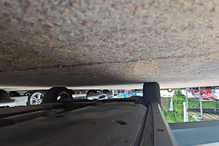 Used Volkswagen T-Cross 2019 1.5L Automatic Comfort Edition Right Side Sill