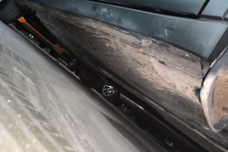 Used Volkswagen T-Cross 2019 280TSI DSG Comfort Edition Right Side Sill