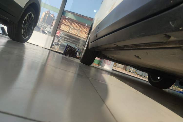 Used Volkswagen T-Cross 2019 280TSI DSG Comfort Edition Right Side Sill