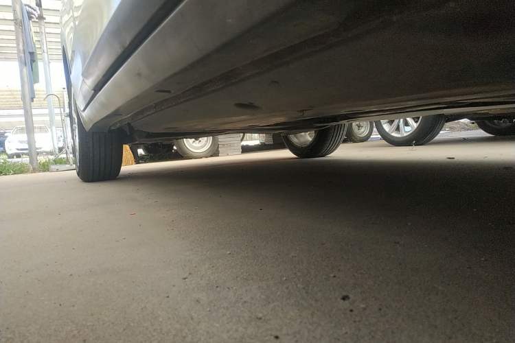 Used Volkswagen T-Cross 2019 1.5L Automatic Comfort Edition Right Side Sill
