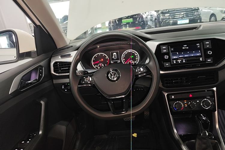 Used Volkswagen T-Cross 2019 1.5L Automatic Comfort Edition Steering Wheel
