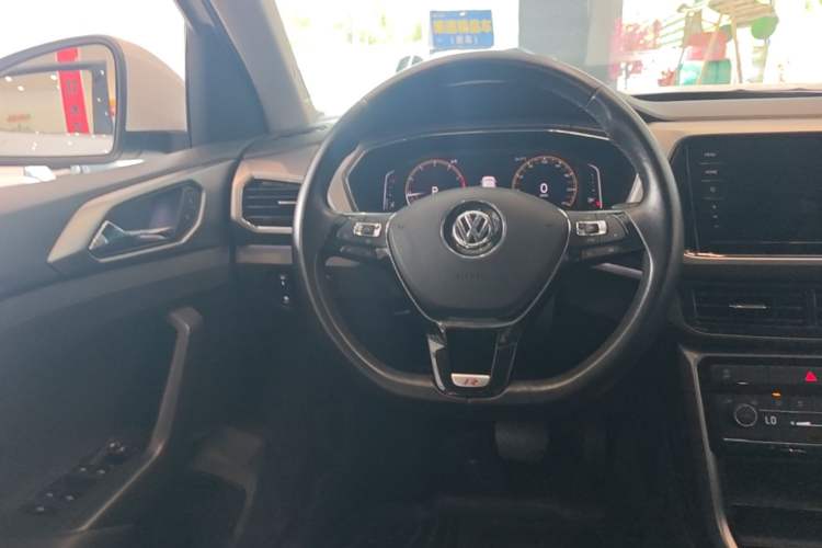 Used Volkswagen T-Cross 2019 280TSI DSG Luxury Edition Steering Wheel