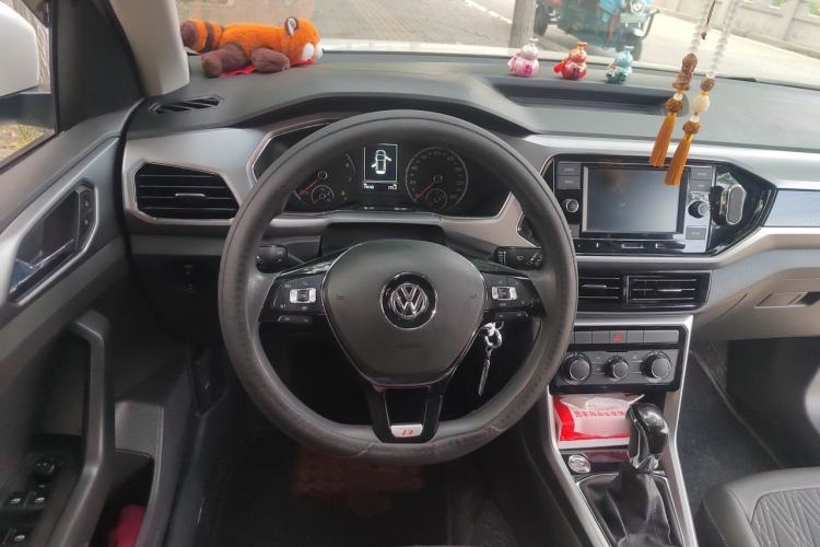 Used Volkswagen T-Cross 2019 1.5L Automatic Comfort Edition Steering Wheel