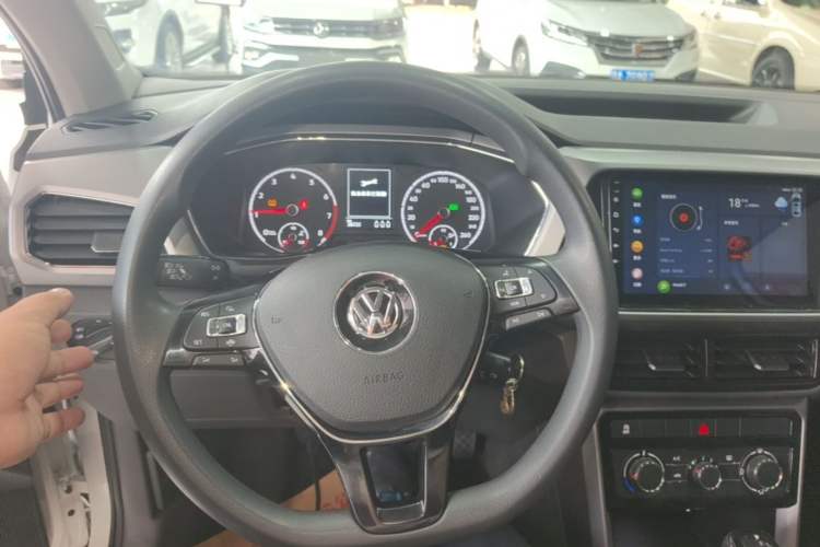 Used Volkswagen T-Cross 2019 280TSI DSG Comfort Edition Steering Wheel