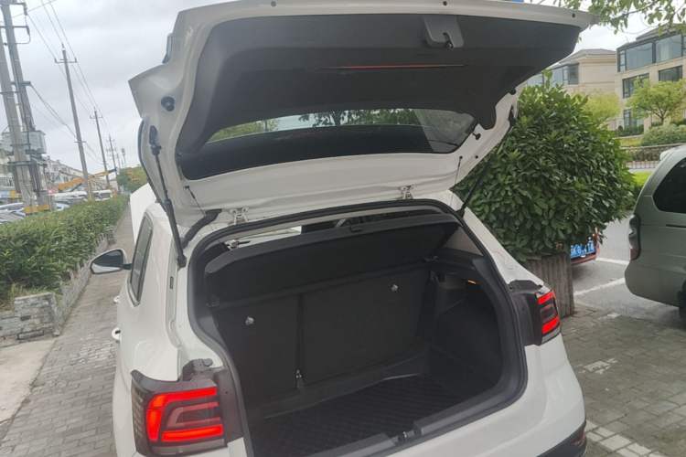 Used Volkswagen T-Cross 2019 280TSI DSG Comfort Edition Trunk