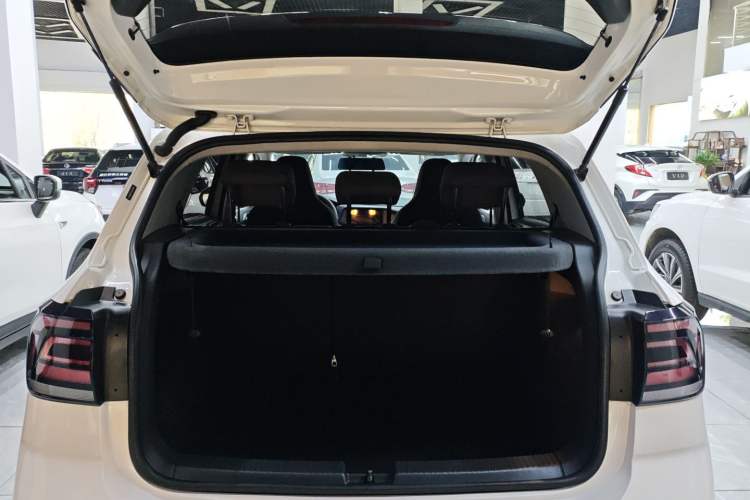 Used Volkswagen T-Cross 2019 1.5L Automatic Fashion Edition Trunk