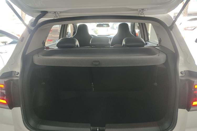 Used Volkswagen T-Cross 2019 1.5L Automatic Comfort Edition Trunk